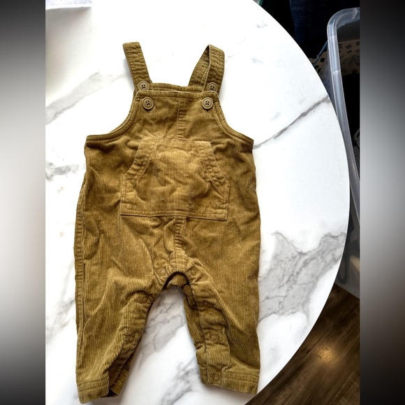 Tea corduroy overalls 3-6 months - Picture 1 of 3